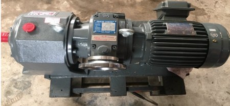 motor_giam_toc_chan_de5